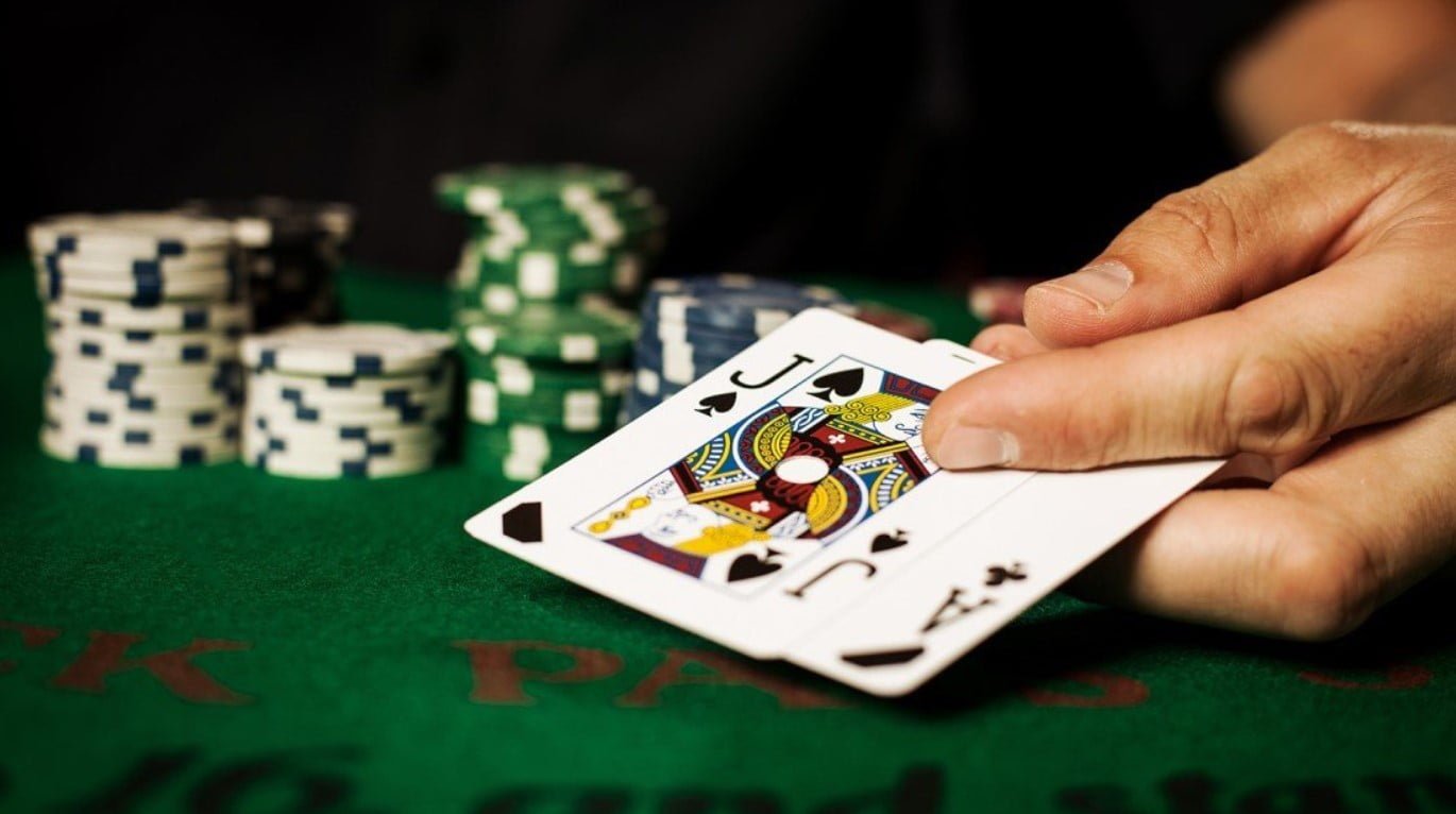 How To Play Soft Hands on Blackjack 1